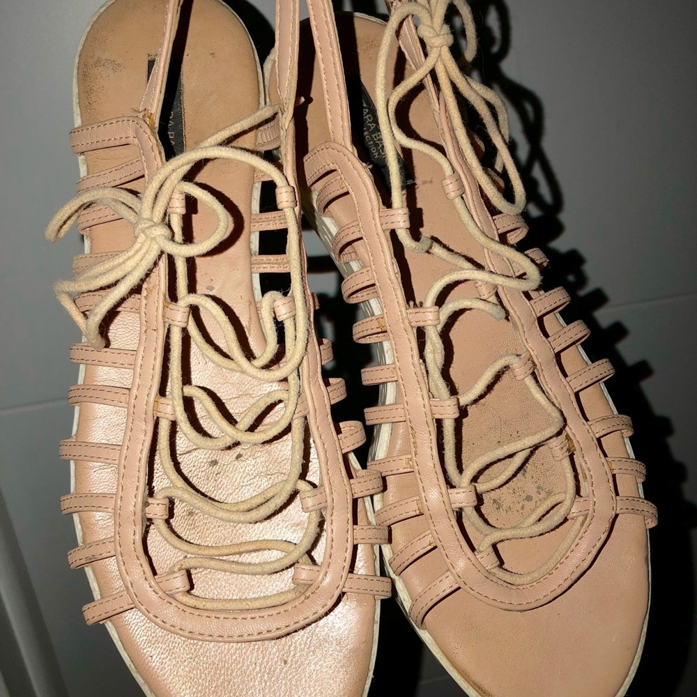 Zara . Beige . So comfortable !
